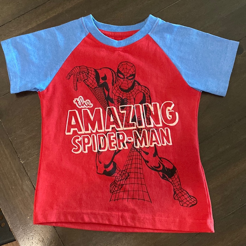 Size 5 Spider-Man kids tshirt